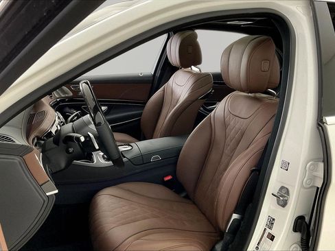Used 2019 Mercedes-Benz S 560 4MATIC Sedan image 21