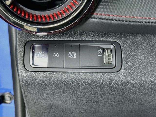 Used 2025 Chevrolet Equinox RS w/ Safety and Technology Package FWD image 11