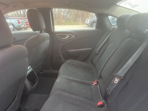 Used 2015 Chrysler 200 Limited w/ Spring Special Group image 10