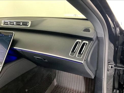 Certified 2025 Mercedes-Benz S 500 4MATIC image 14