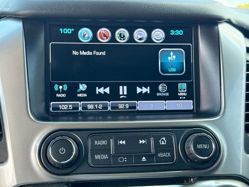Used 2018 Chevrolet Suburban Premier AWD/4WD image 22