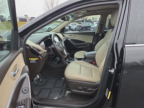 Used 2018 Hyundai Santa Fe Sport w/ Cargo Package image 14