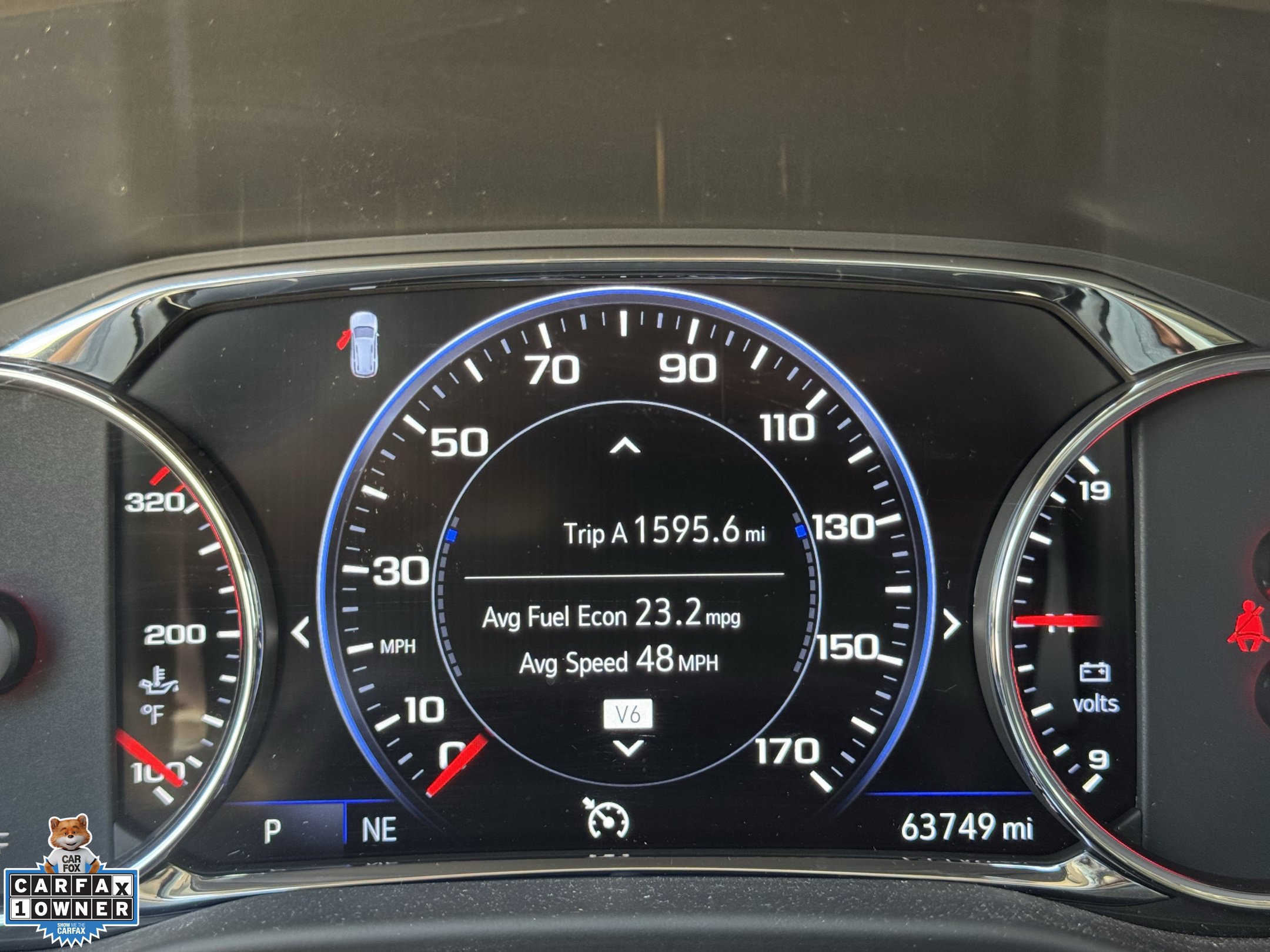 Used 2023 GMC Acadia AT4 w/ Technology Package AWD/4WD image 11