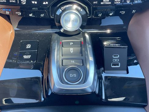 Used 2026 Acura MDX SH-AWD w/ Advance Package image 33