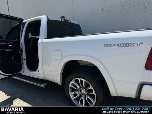 Used 2020 RAM 1500 Laramie w/ Sport Appearance Package AWD/4WD image 25