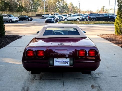Used 1993 Chevrolet Corvette Convertible image 9