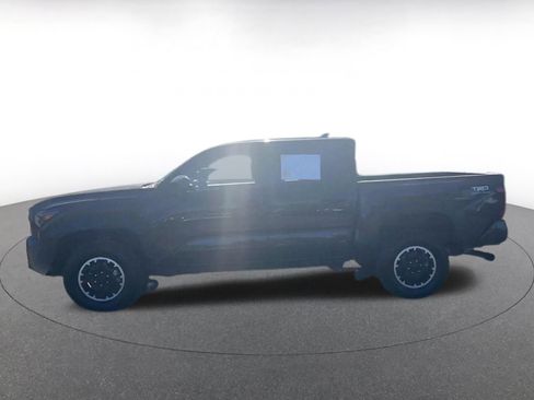 Used 2025 Toyota Tacoma TRD Off-Road image 8