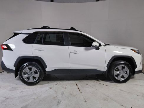 Used 2024 Toyota RAV4 XLE w/ Convenience Package image 8