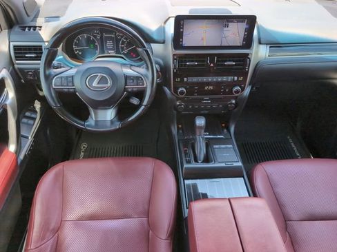 Used 2022 Lexus GX 460 Luxury w/ Sport Design Package AWD/4WD image 27