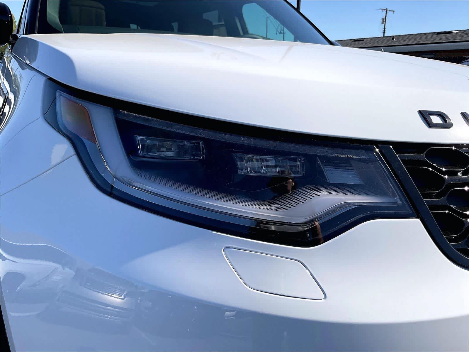 New 2026 Land Rover Discovery Dynamic SE AWD/4WD image 32