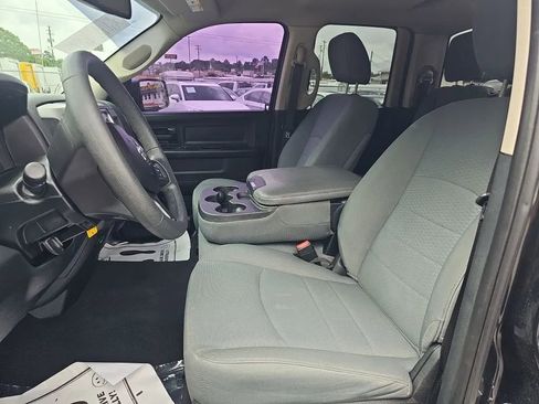 Used 2018 RAM 1500 Tradesman w/ Popular Equipment Group RWD image 13