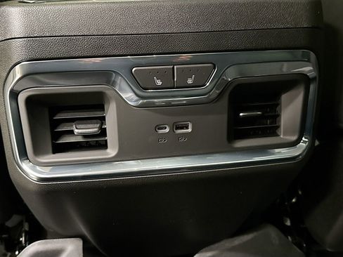 New 2026 Chevrolet Silverado 1500 High Country AWD/4WD image 30