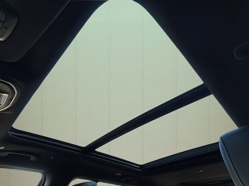 Certified 2022 Jeep Wagoneer Series III image 23