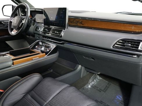 Used 2024 Lincoln Navigator Black Label AWD/4WD image 16