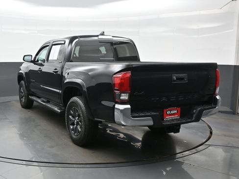 Used 2023 Toyota Tacoma SR5 w/ Black Out Package (TMS) AWD/4WD image 4