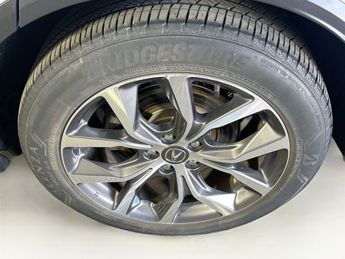 Used 2024 Acura MDX SH-AWD w/ Technology Package image 11