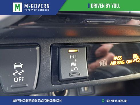 Used 2023 Toyota RAV4 XLE w/ Convenience Package AWD/4WD image 31