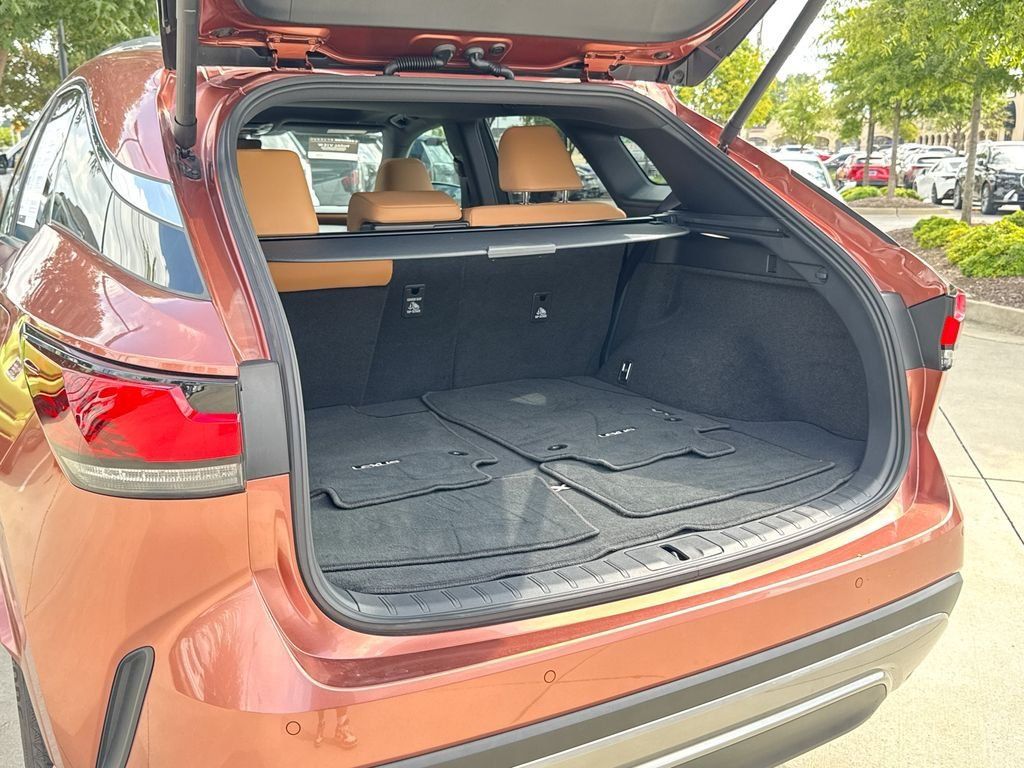 Used 2025 Lexus RX 350 Premium w/ Accessory Package (Z1) FWD image 35