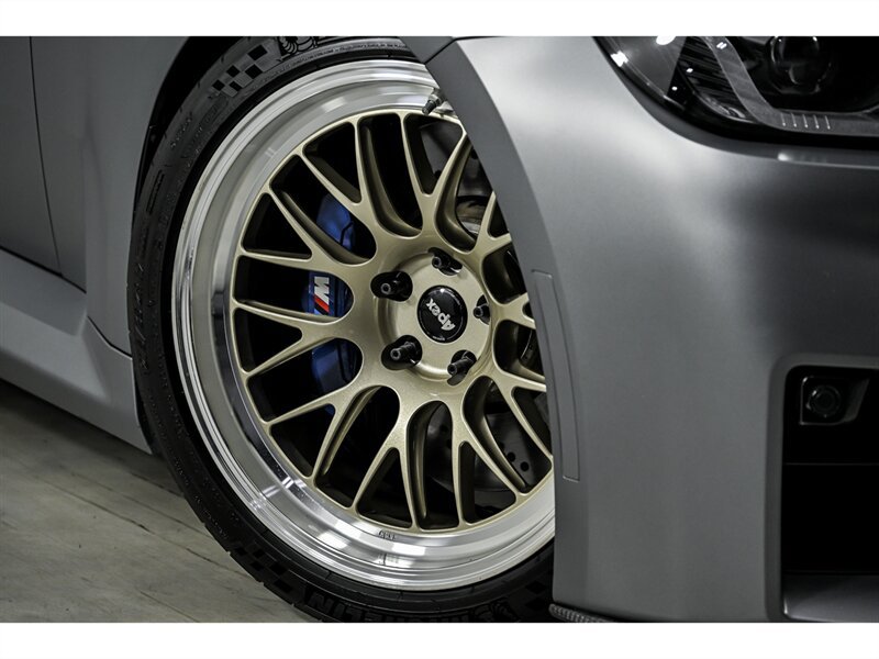 Used 2025 BMW M2 w/ Lighting Package RWD image 3