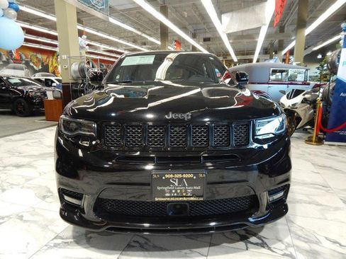 Used 2021 Jeep Grand Cherokee SRT image 2