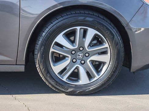 Used 2016 Honda Odyssey Touring image 9