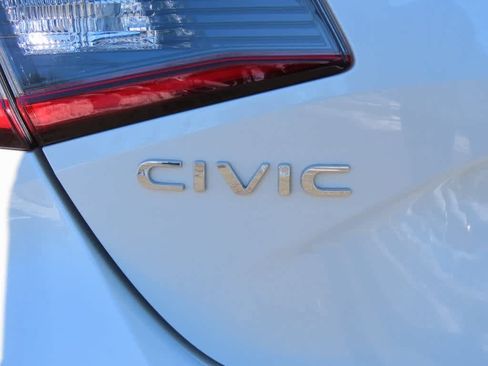 Certified 2023 Honda Civic Sport image 7