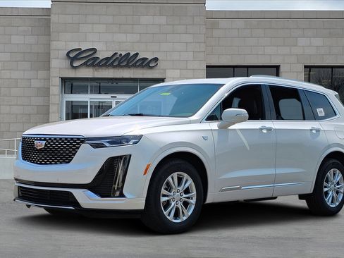 New 2025 Cadillac XT6 Luxury w/ LPO, Premium Carpet Package image 6