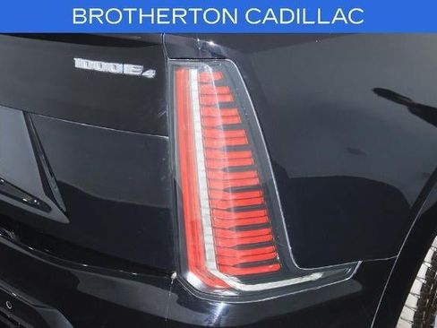 Certified 2025 Cadillac Escalade IQ Sport 2 AWD/4WD image 17