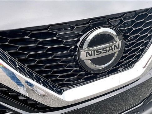 Used 2022 Nissan Rogue Sport SL w/ Premium Package image 29