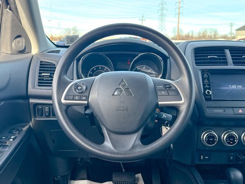 Used 2024 Mitsubishi Outlander Sport ES image 23