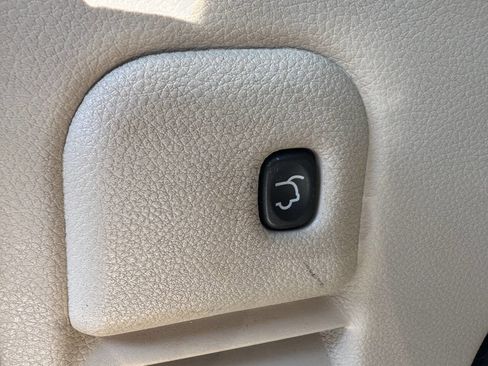 Used 2015 Jeep Grand Cherokee Limited image 15