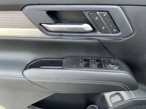 New 2026 GMC Terrain Denali image 23