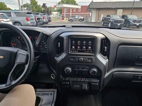 Used 2023 Chevrolet Silverado 1500 Custom AWD/4WD image 14