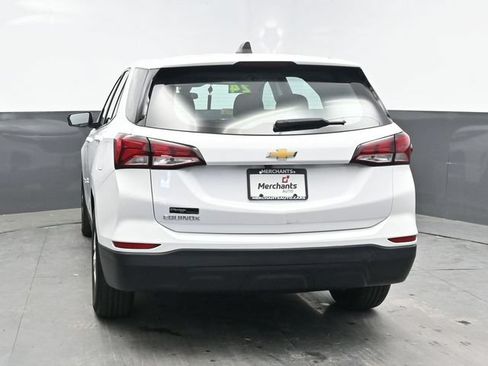 Used 2024 Chevrolet Equinox LS FWD image 5