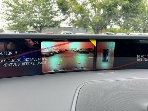New 2025 Lincoln Nautilus Premier w/ Jet Appearance Package AWD/4WD image 15