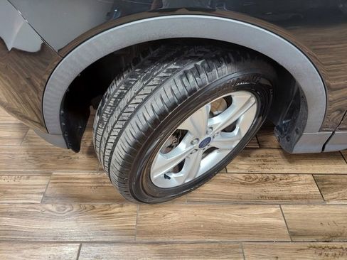 Used 2016 Ford Escape SE image 16