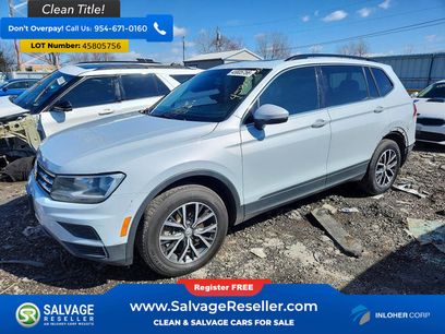 Used 2019 Volkswagen Tiguan SE w/ Panoramic Sunroof Package