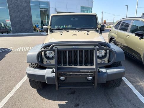 Used 2018 Jeep Wrangler Unlimited Sport S AWD/4WD image 5