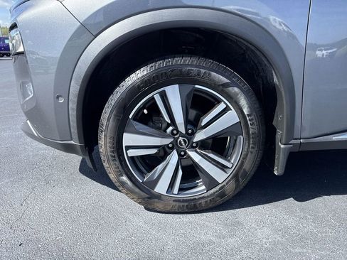 Used 2022 Nissan Rogue SL w/ SL Premium Package image 10