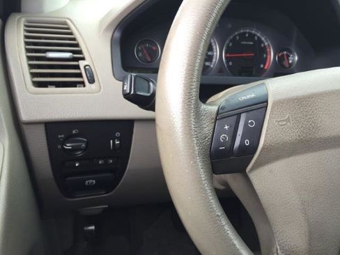 Used 2005 Volvo XC90 2.5T image 19