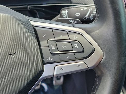 Used 2024 Volkswagen Atlas Cross Sport SEL R-Line AWD/4WD image 29