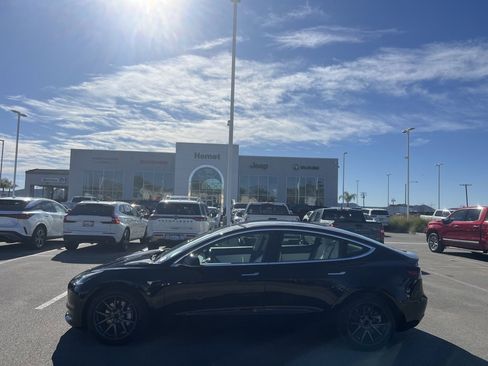 Used 2020 Tesla Model 3 Long Range image 5
