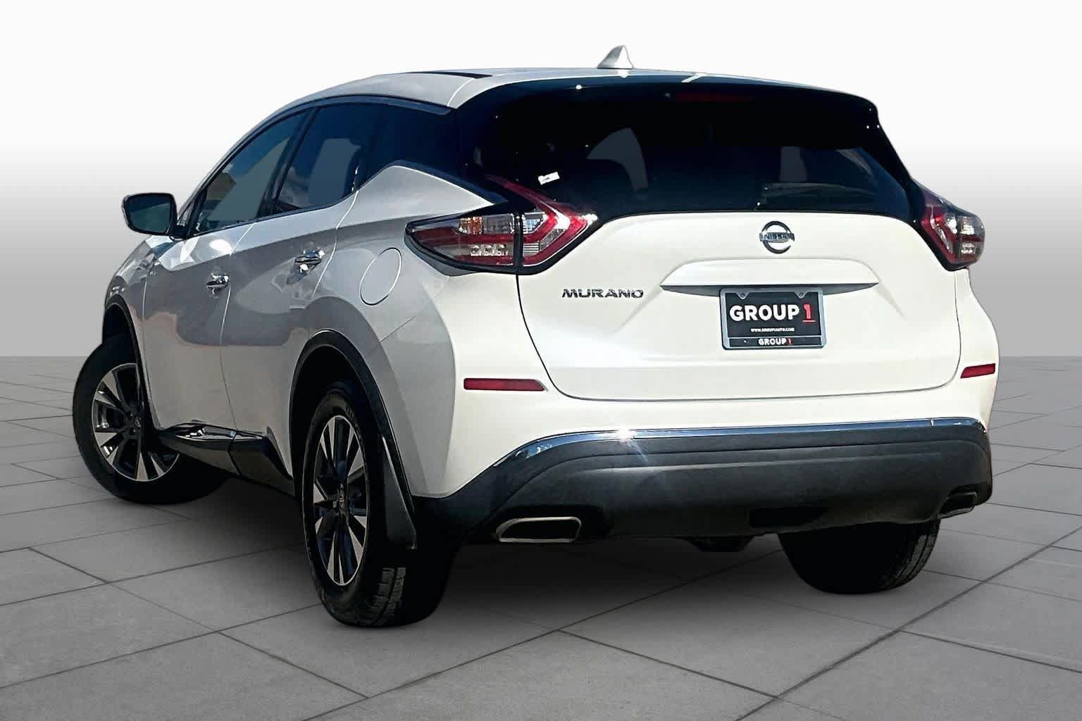 Used 2016 Nissan Murano S w/ Navigation Package FWD image 12