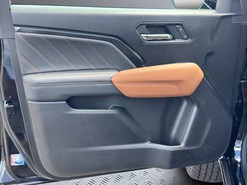 New 2026 GMC Canyon AT4 w/ Technology Plus Package AWD/4WD image 13