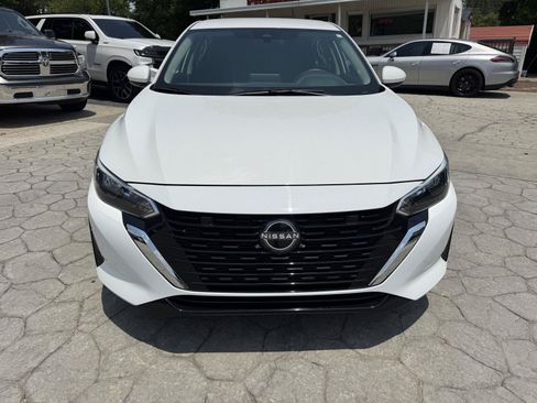 Used 2024 Nissan Sentra SV FWD image 19