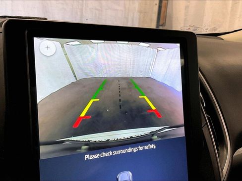 Certified 2022 Ford Edge SE w/ Black Appearance Package image 20