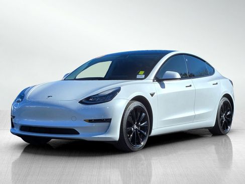 Used 2019 Tesla Model 3 Long Range image 8