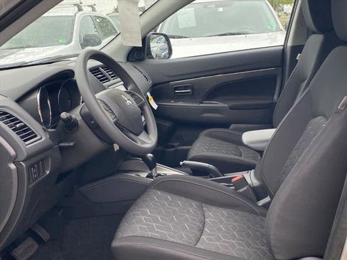 New 2025 Mitsubishi Outlander Sport ES image 9