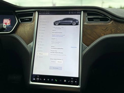 Used 2017 Tesla Model S 100D image 13