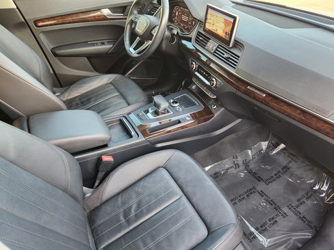 Used 2018 Audi Q5 2.0T Premium Plus w/ Premium Plus Package AWD/4WD image 13